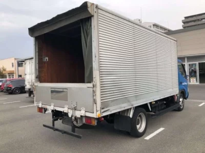 Hino DUTRO  с аукциона в Японии