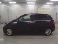 Mercedes-Benz B CLASS лот № 38001 оценка 4.5  с аукциона в Японии 3