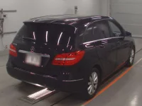 Mercedes-Benz B CLASS лот № 38001 оценка 4.5  с аукциона в Японии 1