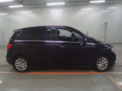 Mercedes-Benz B CLASS