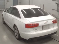 Audi A6 лот № 20075 оценка 4  с аукциона в Японии 5