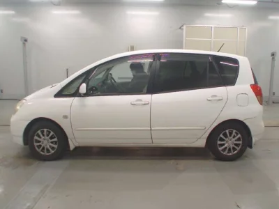 Toyota COROLLA SPACIO