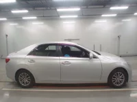 Toyota MARK X лот № 36059 оценка 4  с аукциона в Японии 2