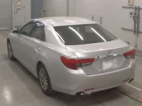 Toyota MARK X лот № 36059 оценка 4  с аукциона в Японии 5