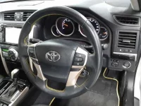 Toyota MARK X лот № 36059 оценка 4  с аукциона в Японии 6