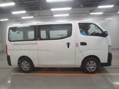 Nissan CARAVAN VAN