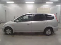 Honda STREAM лот № 10221 оценка 3  с аукциона в Японии 3