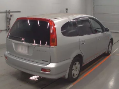 Honda STREAM  с аукциона в Японии