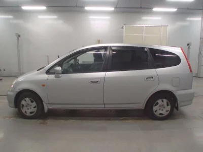 Honda STREAM  с аукциона в Японии