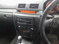 Mazda AXELA лот № 10236 оценка 3.5  с аукциона в Японии 8