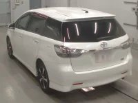 Toyota WISH лот № 30328 оценка 4.5  с аукциона в Японии 5