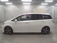 Toyota WISH лот № 30328 оценка 4.5  с аукциона в Японии 3