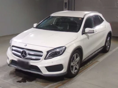 Mercedes-Benz GLA CLASS