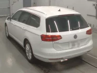 Volkswagen PASSAT VARIANT лот № 20269 оценка 5  с аукциона в Японии 5