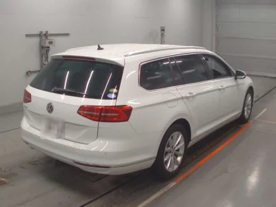 Volkswagen PASSAT VARIANT