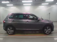 Volkswagen TIGUAN лот № 38104 оценка 4.5  с аукциона в Японии 2