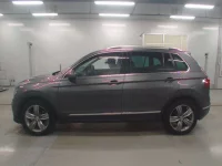 Volkswagen TIGUAN лот № 38104 оценка 4.5  с аукциона в Японии 3