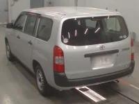 Toyota SUCCEED лот № 30300 оценка 3  с аукциона в Японии 5