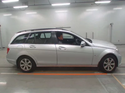 Mercedes-Benz C CLASS WAGON