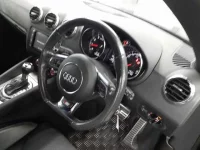 Audi TT лот № 38124 оценка 4  с аукциона в Японии 6