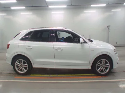 Audi Q3  с аукциона в Японии
