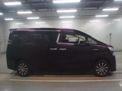 Toyota VELLFIRE  с аукциона в Японии