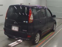 Toyota FUNCARGO лот № 10257 оценка 3.5  с аукциона в Японии 1