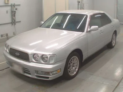 Nissan GLORIA  с аукциона в Японии