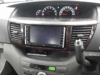 Toyota NOAH лот № 30368 оценка 3  с аукциона в Японии 8