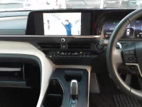 Toyota CROWN CROSSOVER лот № 20259 оценка 5  с аукциона в Японии 8