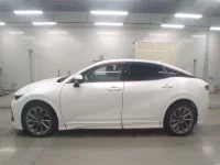 Toyota CROWN CROSSOVER лот № 20259 оценка 5  с аукциона в Японии 3