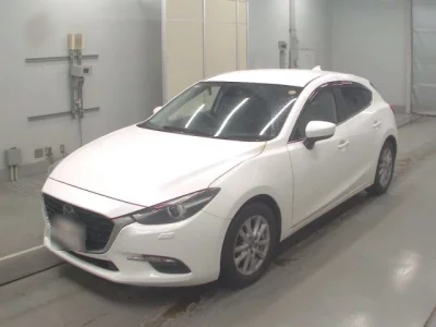 Mazda AXELA  с аукциона в Японии