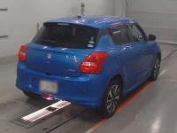 Suzuki SWIFT лот № 30331 оценка 3.5  с аукциона в Японии 1
