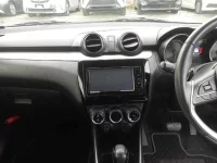 Suzuki SWIFT лот № 30331 оценка 3.5  с аукциона в Японии 8