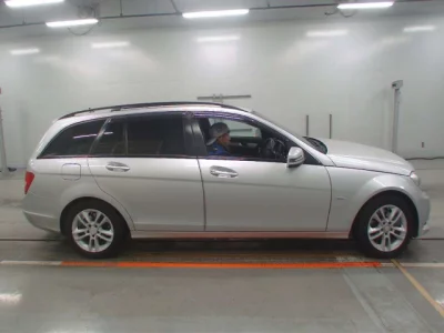 Mercedes-Benz C CLASS WAGON