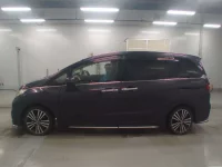 Honda ODYSSEY лот № 30390 оценка 4  с аукциона в Японии 3