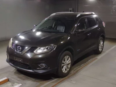 Nissan X-TRAIL  с аукциона в Японии