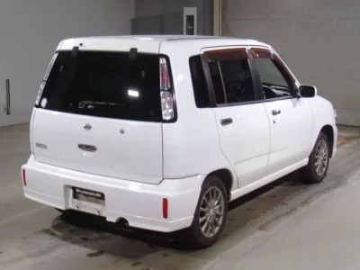 Nissan CUBE  с аукциона в Японии