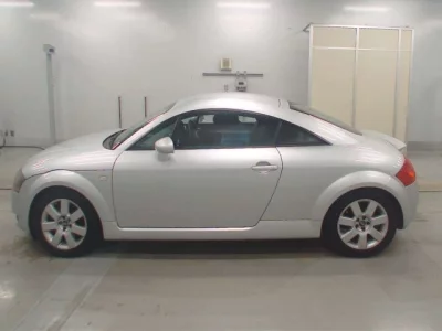 Audi TT  с аукциона в Японии