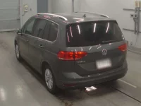 Volkswagen GOLF TOURAN лот № 20281 оценка 4.5  с аукциона в Японии 5