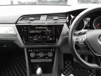 Volkswagen GOLF TOURAN лот № 20281 оценка 4.5  с аукциона в Японии 8