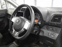 Toyota RACTIS лот № 10329 оценка 3.5  с аукциона в Японии 6