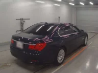 BMW 7-Series лот № 38130 оценка 4  с аукциона в Японии 1