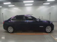 BMW 7-Series лот № 38130 оценка 4  с аукциона в Японии 2