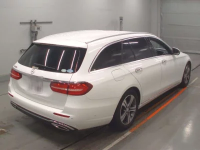 Mercedes-Benz E CLASS WAGON