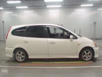 Honda STREAM лот № 10309 оценка 3.5  с аукциона в Японии 2