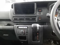 Daihatsu ATRAI VAN лот № 20285 оценка 3  с аукциона в Японии 8