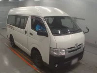 Toyota HIACE VAN лот № 20376 оценка 3.5  с аукциона в Японии 4