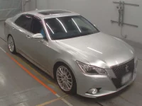 Toyota CROWN лот № 36081 оценка 4.5  с аукциона в Японии 4