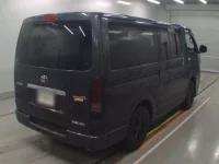 Toyota HIACE VAN лот № 30461 оценка RA  с аукциона в Японии 1